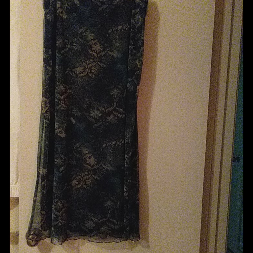 Vintage Beautiful Maxi  Skirt